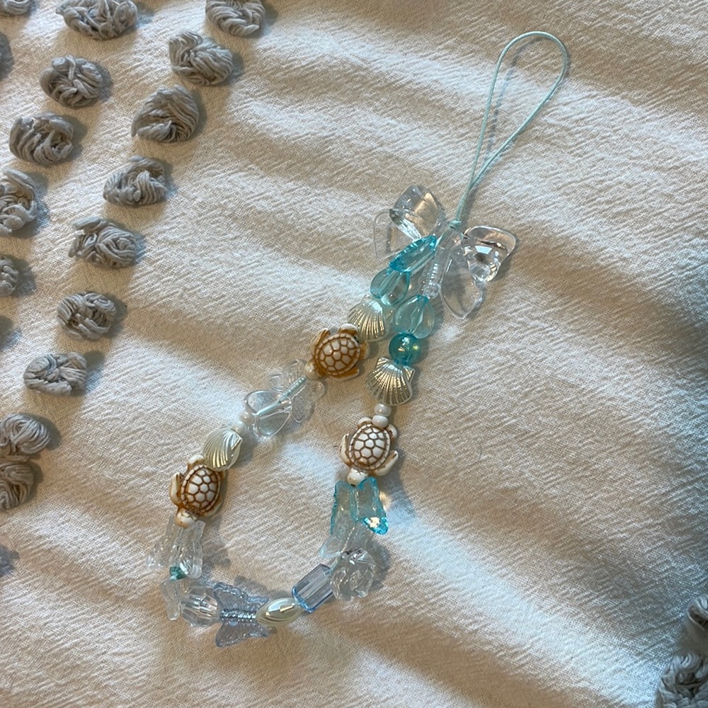 Nautical beaded phone wristlet